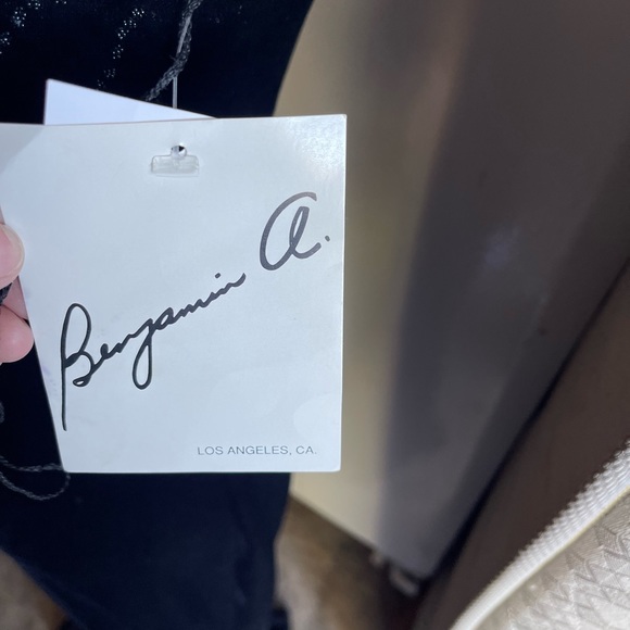 Prom Dress/Evening Gown. Floor length with Beaded Bodice. - Picture 2 of 10